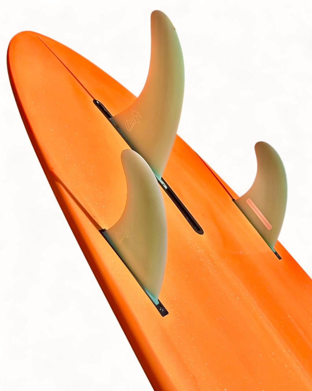 Magic | EPS | 9’1" | 74L | Laranja Flúor